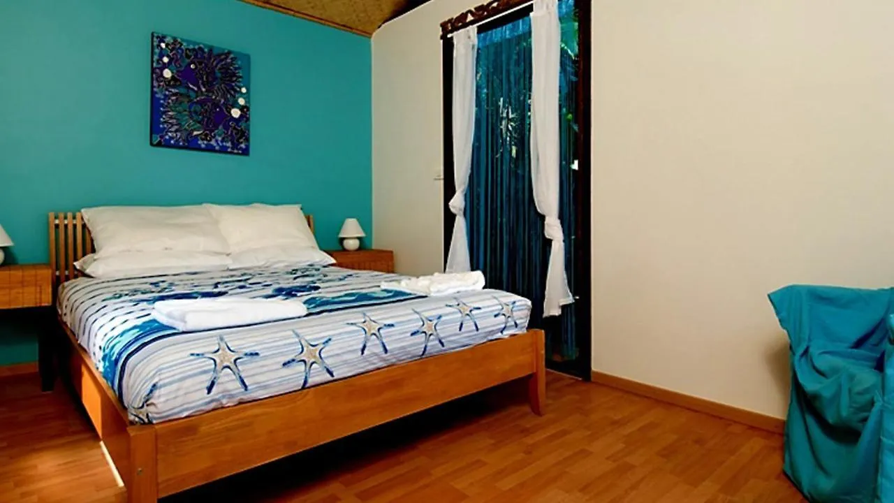 Byron Bay Accom 2B Manfred St - The Wave House 0*, Byron Bay Australia