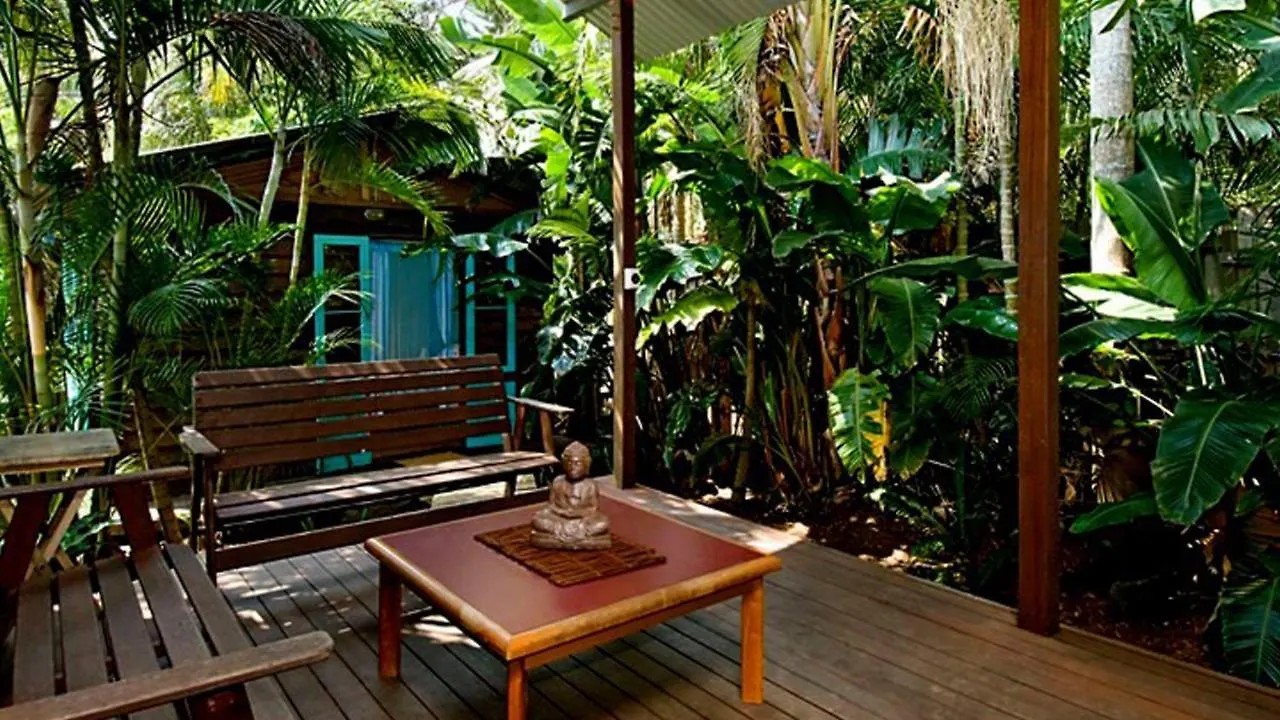 Byron Bay Accom 2B Manfred St - The Wave House Byron Bay